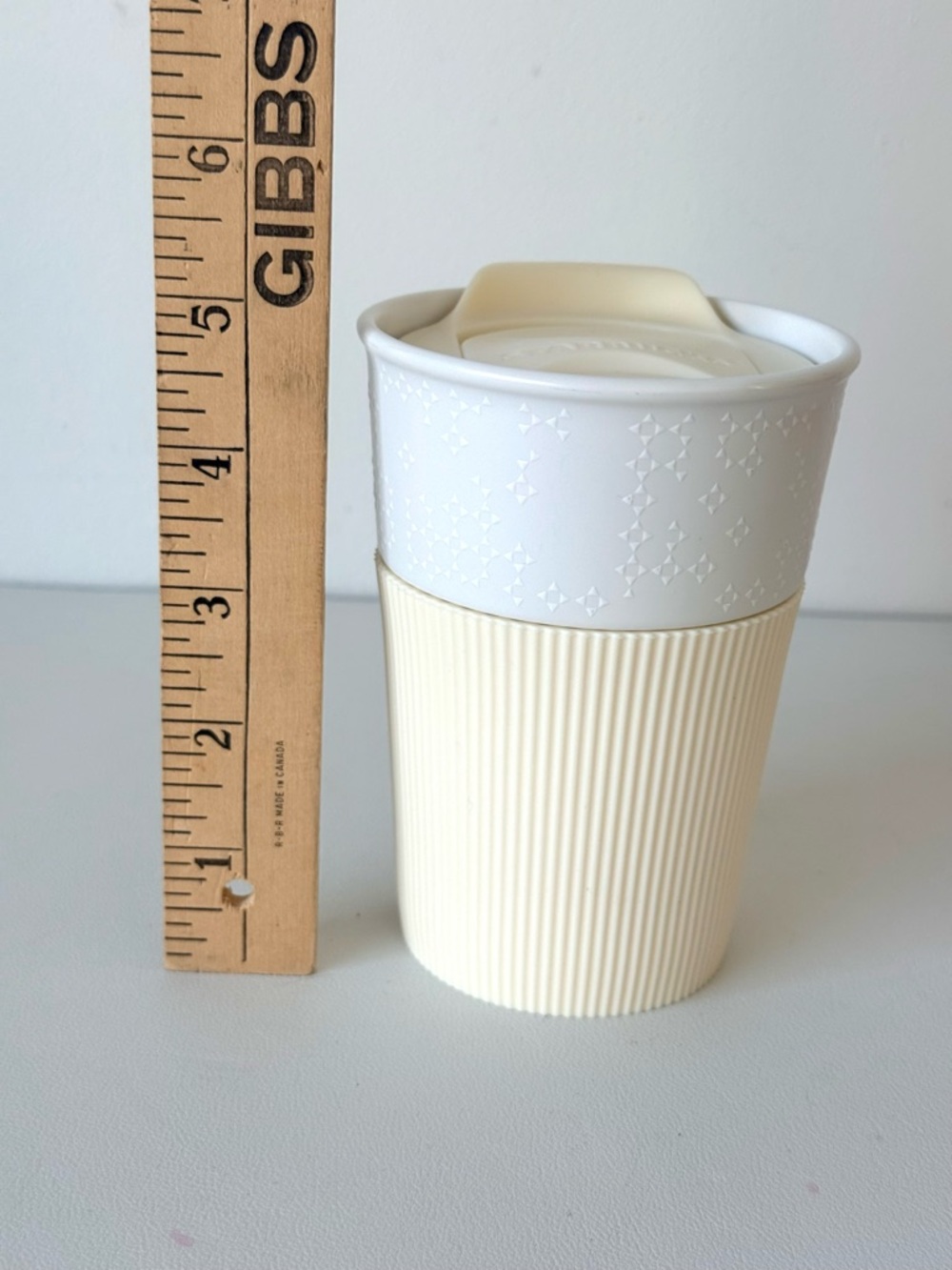Starbucks Coffee Travel Mug White Cream Ceramic Silicone Sleeve Snowflake 2013 - Picture 9 of 10